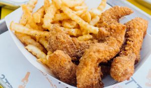 Mutts chickin strip combo with crinkle cut fries